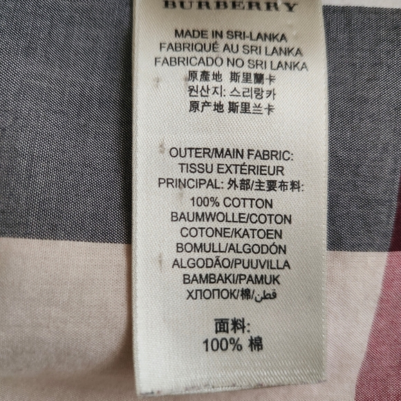 Burberry women's button down blouse. - Picture 5 of 5